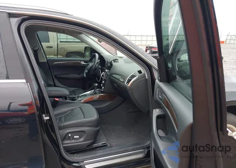 2014 Audi Q5 2.0T Premium from USA, damaged, VIN WA1LFAFP3EA030238